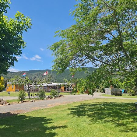 Seabreeze Holiday Park Hotwater Beach Екстер'єр фото